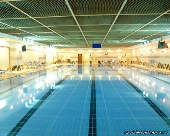 Beijing Jade Palace Hotel Удобства фото
