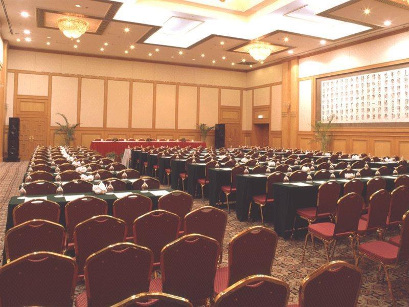 Beijing Jade Palace Hotel Экстерьер фото